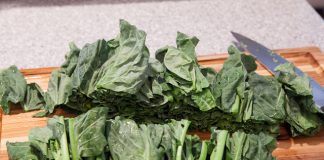 Rằm tháng 7 cùng đổi bữa với cải làn xốt gừng tỏi