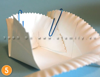 Hướng dẫn làm giỏ đựng bánh kẹo từ đĩa giấy - 4
