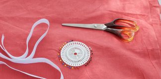 Tự may áo trễ vai cực quyến rũ khiến 'vạn người mê'