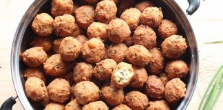 Thịt viên đậu phụ giòn ngoài mềm trong cực hấp dẫn