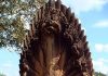 Bí ẩn ít biết về rắn thần 9 đầu khổng lồ ở chùa Khmer