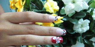 Nơ xinh trên móng