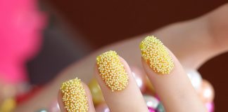 Những mẫu nail rực rỡ đón xuân sang - 1