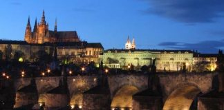 Lâu đài Prague - Viên ngọc quý ở Czech