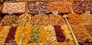 Nguy cơ ngộ độc và mối nguy hại từ ô mai bẩn