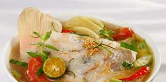 Cách nấu canh chua trái tắc