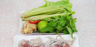 Cách làm mực hấp gừng sả ngon ăn đứt ngoài hàng