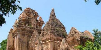 Tìm hiểu về tháp Bà