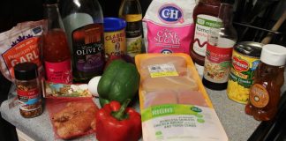 Gà xào rau củ thơm ngon cho cho bữa trưa ngày se lạnh