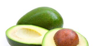 Những người không nên ăn nhiều quả bơ để tránh gây hại