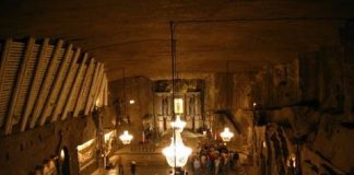 Khám phá mỏ muối Wieliczka