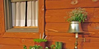 12 ý tưởng làm chậu hoa trang trí nhà từ đồ đạc cũ