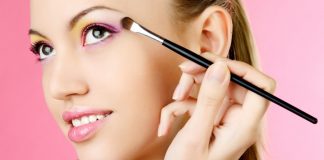 Mối nguy hiểm từ những vật bất ly thân của con gái