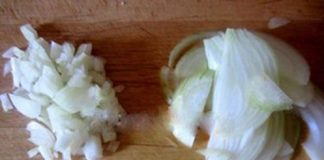 Hướng dẫn làm canh cá nấu dứa nóng hổi cho ngày lạnh