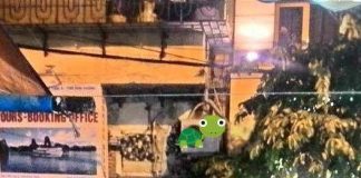 Người dân Hà Nội sốc với gái Việt, trai Tây mặc như không khi đi dạo phố