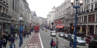 Những khu mua sắm hấp dẫn tại London