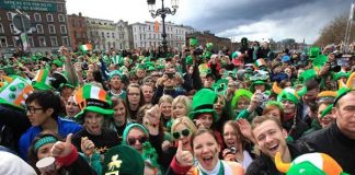 10 lý do bạn nên du lịch nước ngoài vào tháng 3