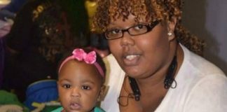 Mẹ đi chơi hộp đêm để con gái 1 tuổi bị bé trai 8 tuổi đánh đến chết