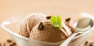 Những quan niệm sai khi ăn kem mùa hè bạn nên biết1