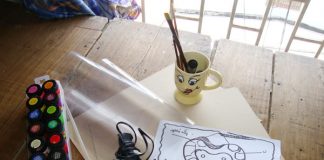 Cách làm đèn lồng bằng giấy hình trái tim 'cấm bỏ qua'