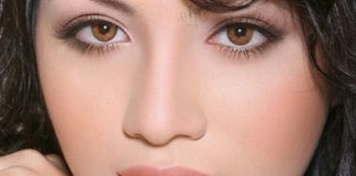 Cách dễ dàng để loại bỏ lông tơ trên mặt