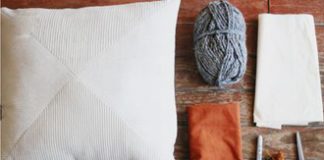 Cách trang trí gối hình chú ngựa làm quà Tết năm ngựa