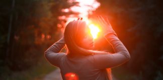 Đi tìm 5 cung Hoàng đạo có khả năng "thoát ế" trong tháng 4