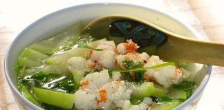 Canh bầu nấu tôm tươi