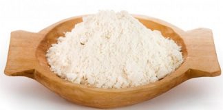 Cách đắp mặt nạ bột gạo giúp da trắng sáng hoàn hảo