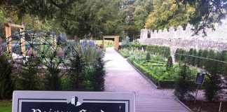 Điểm danh những địa danh “đến là chết” thu hút du khách thế giới