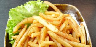 Cách chiên khoai tây giòn ngon khiến ai nhìn cũng thèm