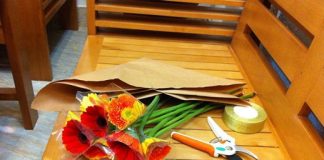 Cách bó hoa đồng tiền đơn giản tặng sinh nhật bạn - 1