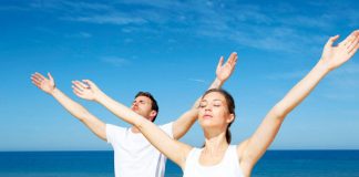 Lạ đời với thói ăn kiêng của phụ nữ trên thế giới