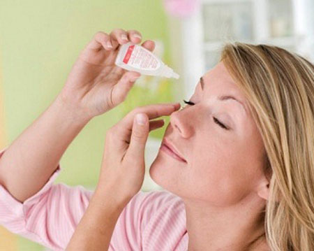 Cách tránh lây nhiễm đau mắt đỏ khi bùng nổ dịch - 1