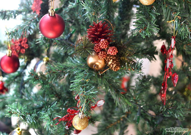 Những cách trang trí cây thông Noel siêu lung linh