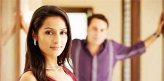 Vợ ơi, tháo ngực bự ra để trả hai trái chanh lại cho anh