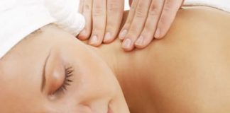 Trị các bệnh tiêu hóa bằng mát-xa