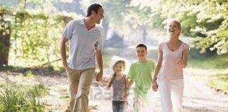 5 bài tập buổi sáng cho gia đình