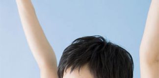 Bí quyết ngăn chặn “mùi nách” vào mùa hè