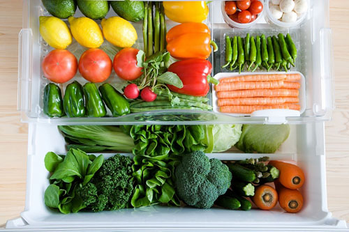 Sai lầm nghiêm trọng khi bảo quản rau trong tủ lạnh vào Tết
