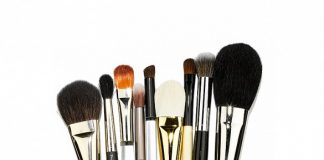 Lười vệ sinh cọ trang điểm -  mối nguy hiểm khôn lường