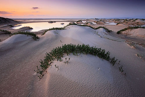 Mênh mông đảo cát lớn nhất thế giới