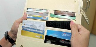 Bỗng dưng mất tiền trong thẻ