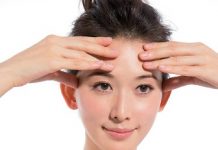 Hướng dẫn mát xa cho da mặt đỡ nhăn Các bước chăm sóc da mặt đúng cách vào mỗi sáng