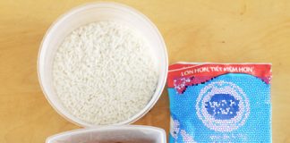 Tẩn mẩn làm sữa gạo dưỡng da đón năm mới