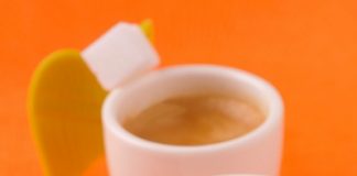 5 thực phẩm cần tuyệt đối tránh khi uống thuốc