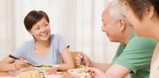 Cách đơn giản chữa đầy hơi, khó tiêu