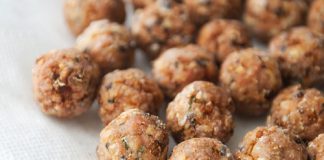 Cách làm thịt viên chiên thơm lừng nóng hổi ăn cực đã