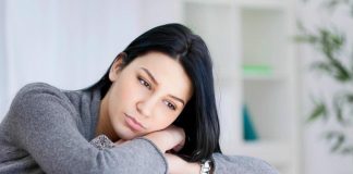 Bất ngờ thấy quần đùi của chồng “vắt vẻo” trên dây phơi nhà hàng xóm