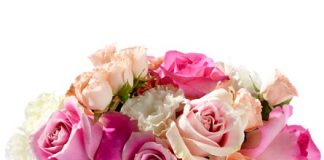 Những cách cắm hoa cực xinh trong bình thủy tinh tròn